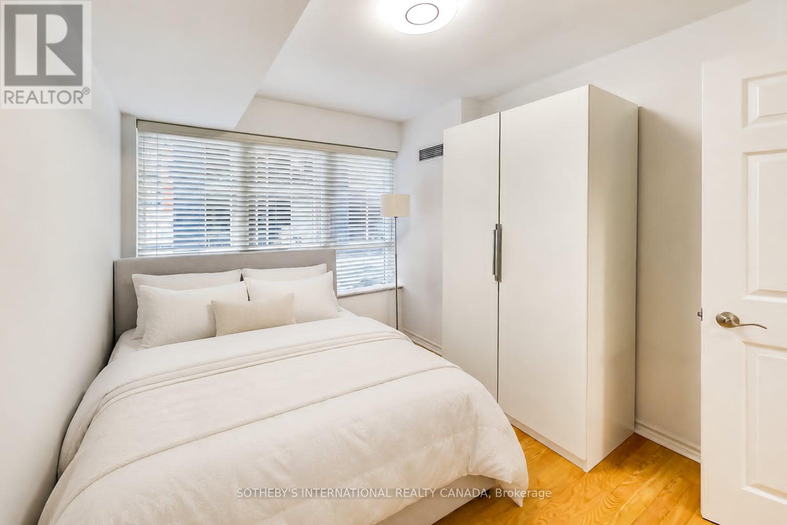 1005 - 270 Wellington Street W, Toronto, Ontario  M5V 3P5 - Photo 20 - C13466572