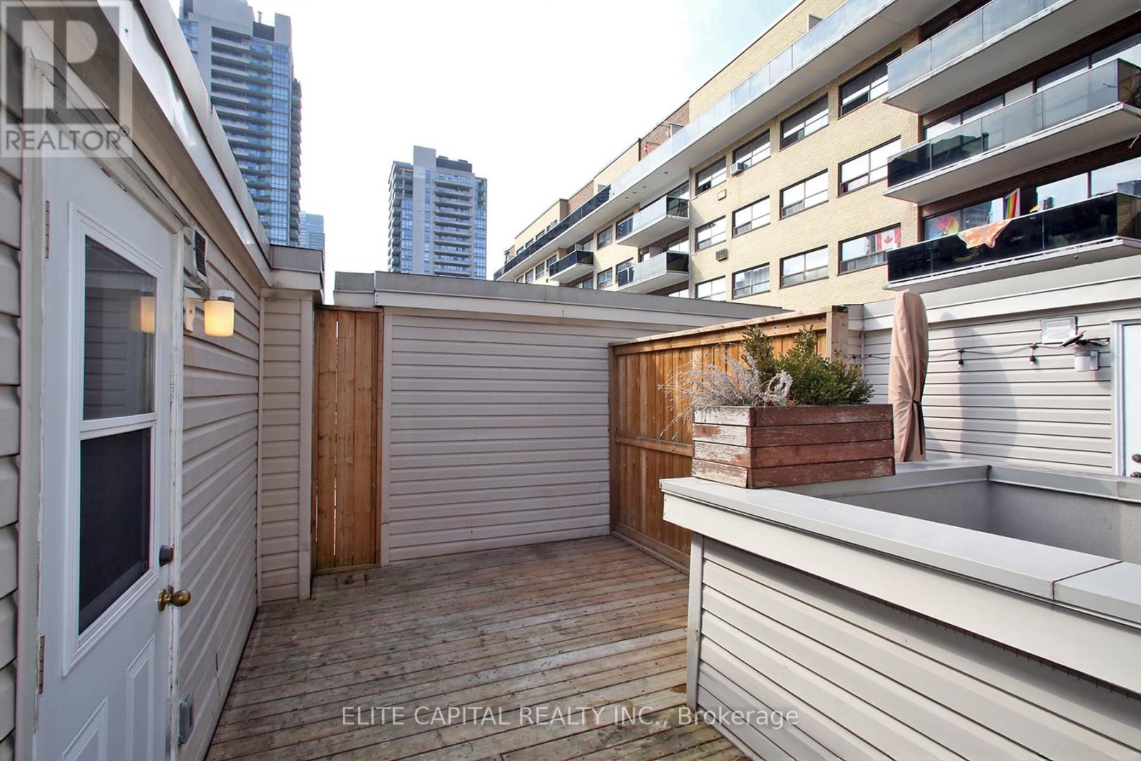 369 - 415 Jarvis Street, Toronto, Ontario  M4Y 3C1 - Photo 11 - C13475440