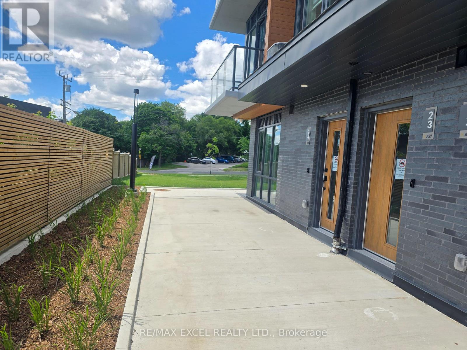 23 - 75 Curlew Drive, Toronto, Ontario  M3A 0A9 - Photo 3 - C13475618