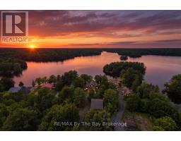 61 MCKELLAR LAKE ROAD, McKellar, Ontario