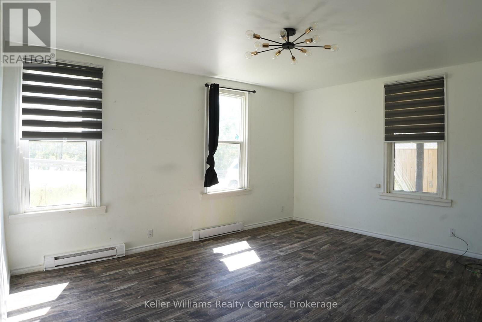 726 Berford Street, South Bruce Peninsula, Ontario  N0H 2T0 - Photo 13 - X13457516