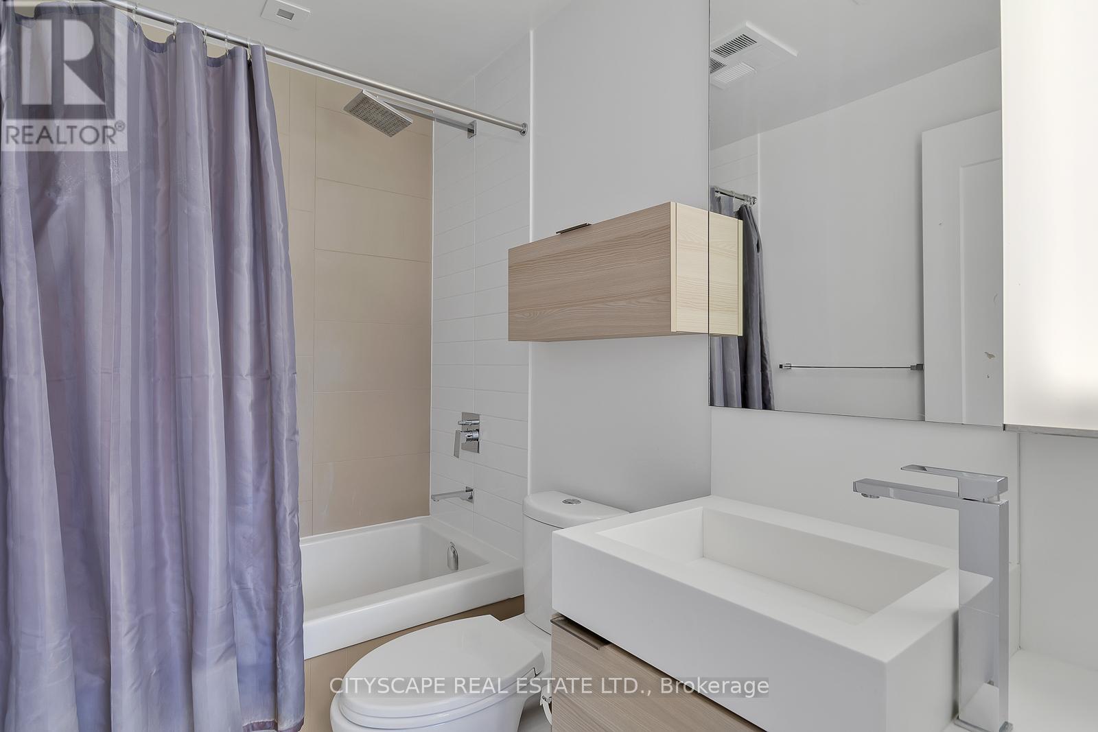 1211 - 88 Scott Street, Toronto, Ontario  M5E 0A9 - Photo 11 - C13475646