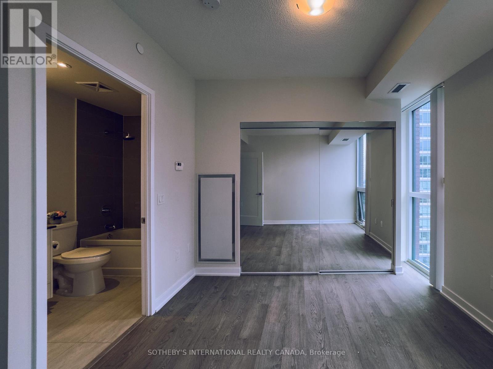 3807 - 99 John Street, Toronto, Ontario  M5V 0S6 - Photo 15 - C13471366