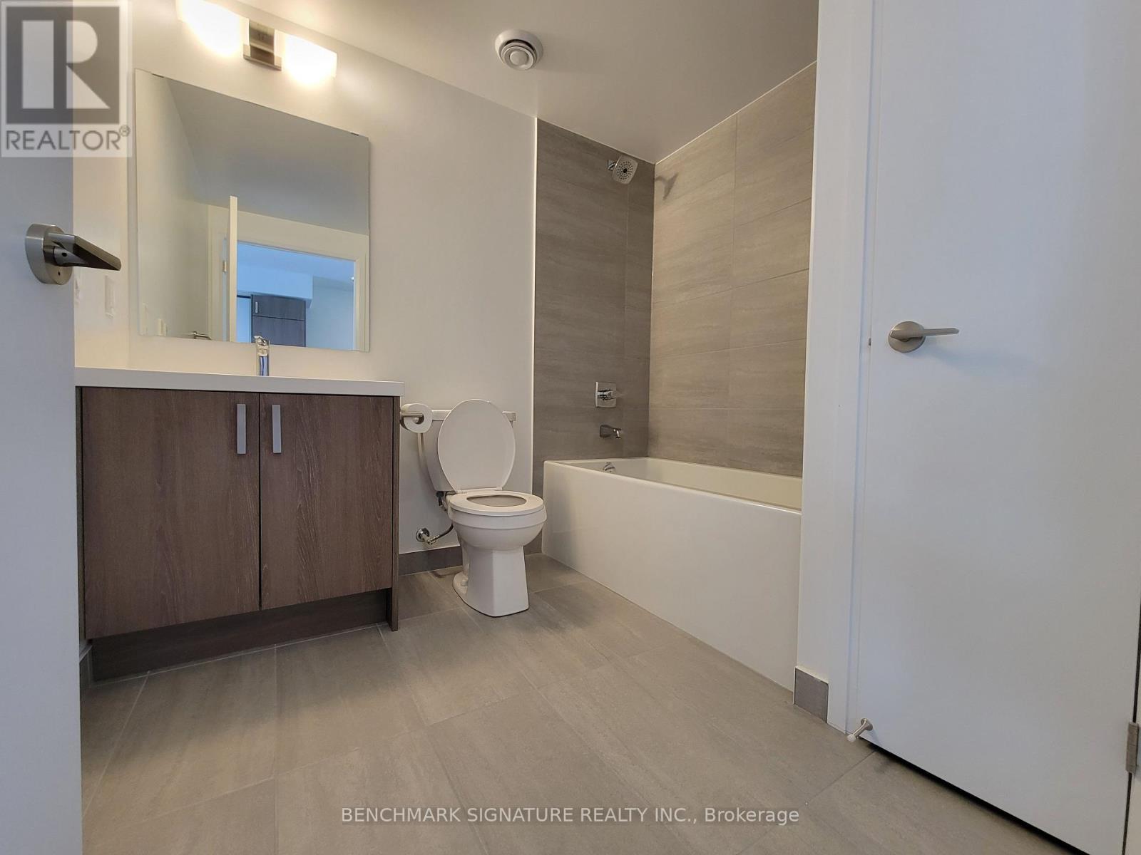 3211 - 77 Mutual Street, Toronto, Ontario  M5B 2A9 - Photo 7 - C13475728