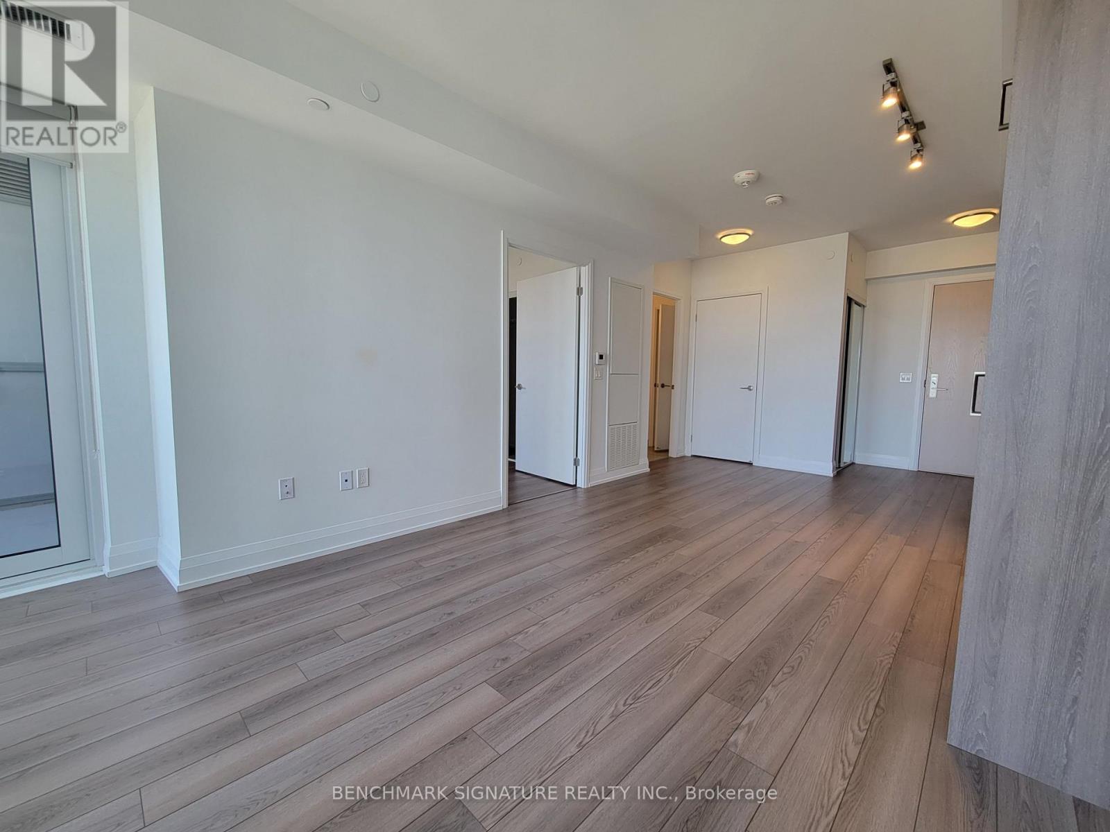 3211 - 77 Mutual Street, Toronto, Ontario  M5B 2A9 - Photo 4 - C13475728