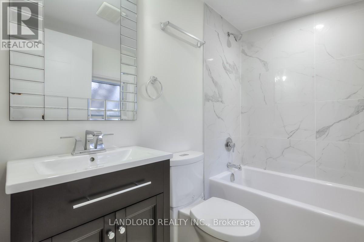 Main & Bsmt - 100 Massey Street, Toronto, Ontario  M6J 2T4 - Photo 12 - C13476224