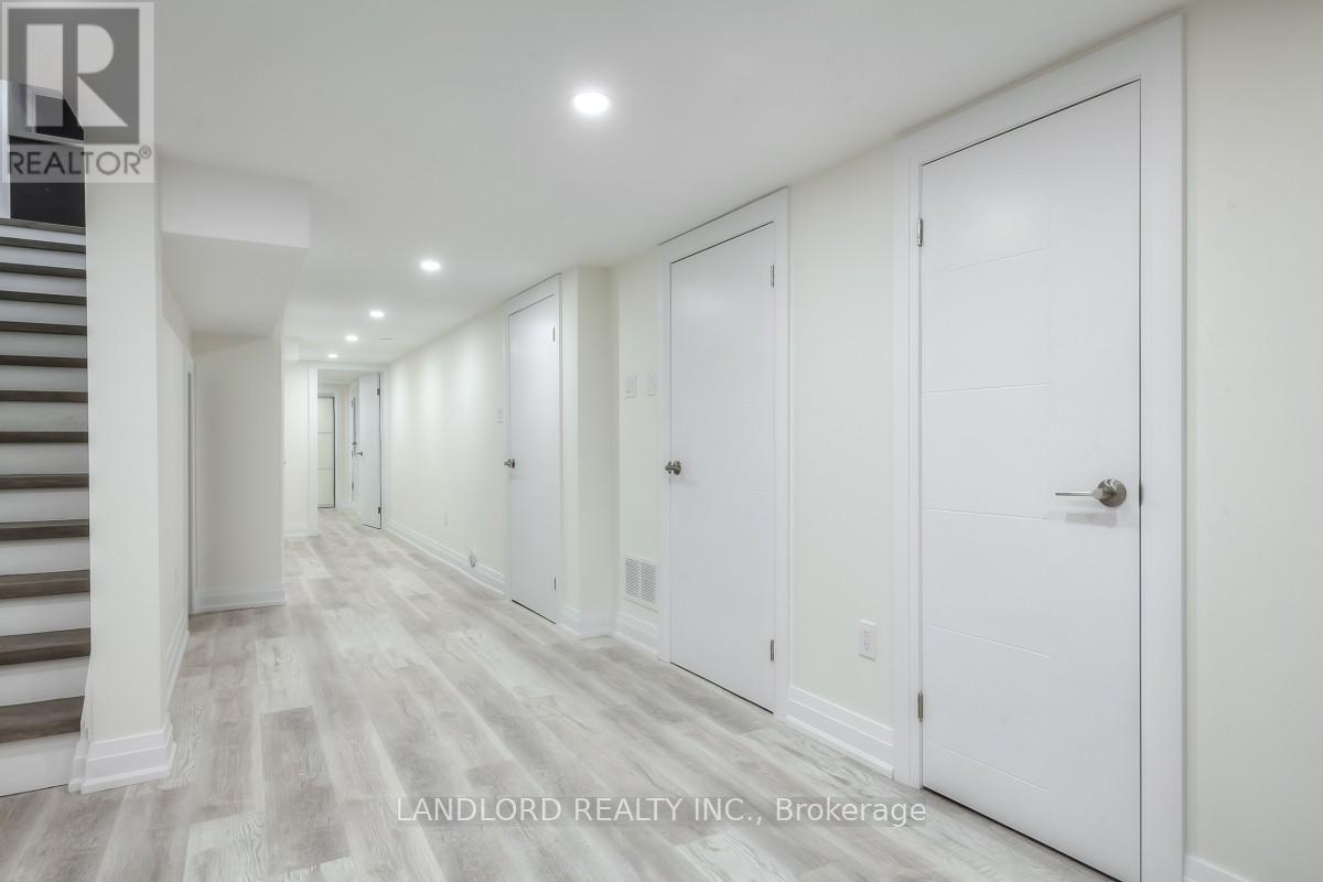 Main & Bsmt - 100 Massey Street, Toronto, Ontario  M6J 2T4 - Photo 15 - C13476224