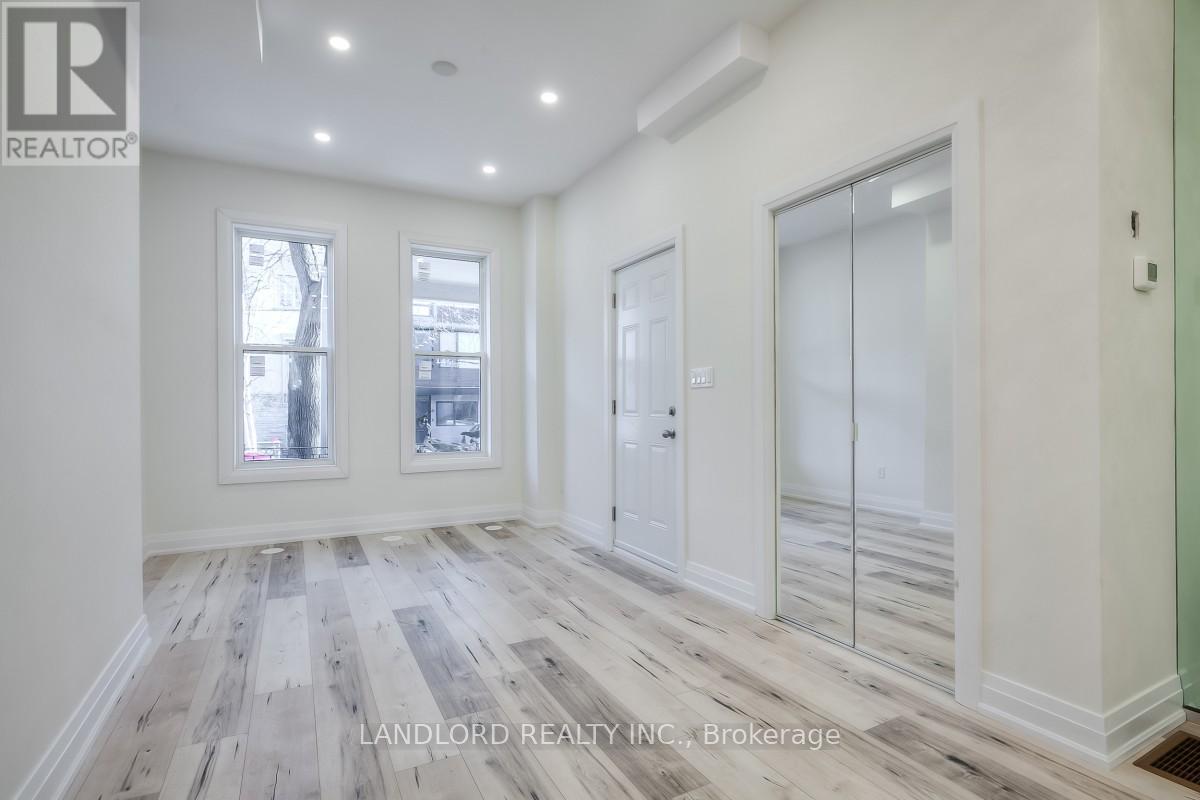 Main & Bsmt - 100 Massey Street, Toronto, Ontario  M6J 2T4 - Photo 7 - C13476224