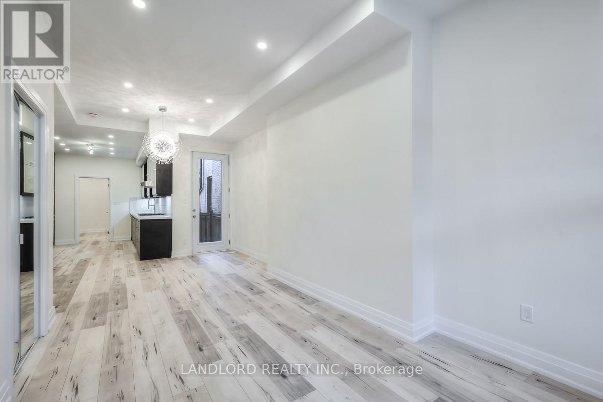 Main & Bsmt - 100 Massey Street, Toronto, Ontario  M6J 2T4 - Photo 9 - C13476224