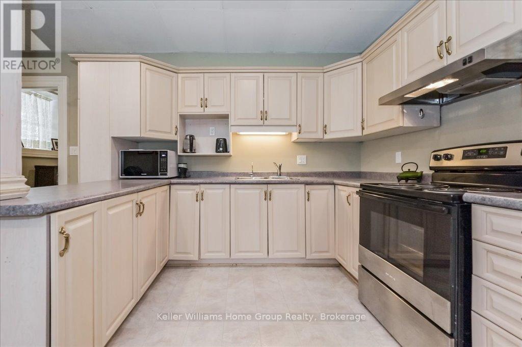 84 East Mill Street, Centre Wellington, Ontario  N0B 1S0 - Photo 37 - X13474040