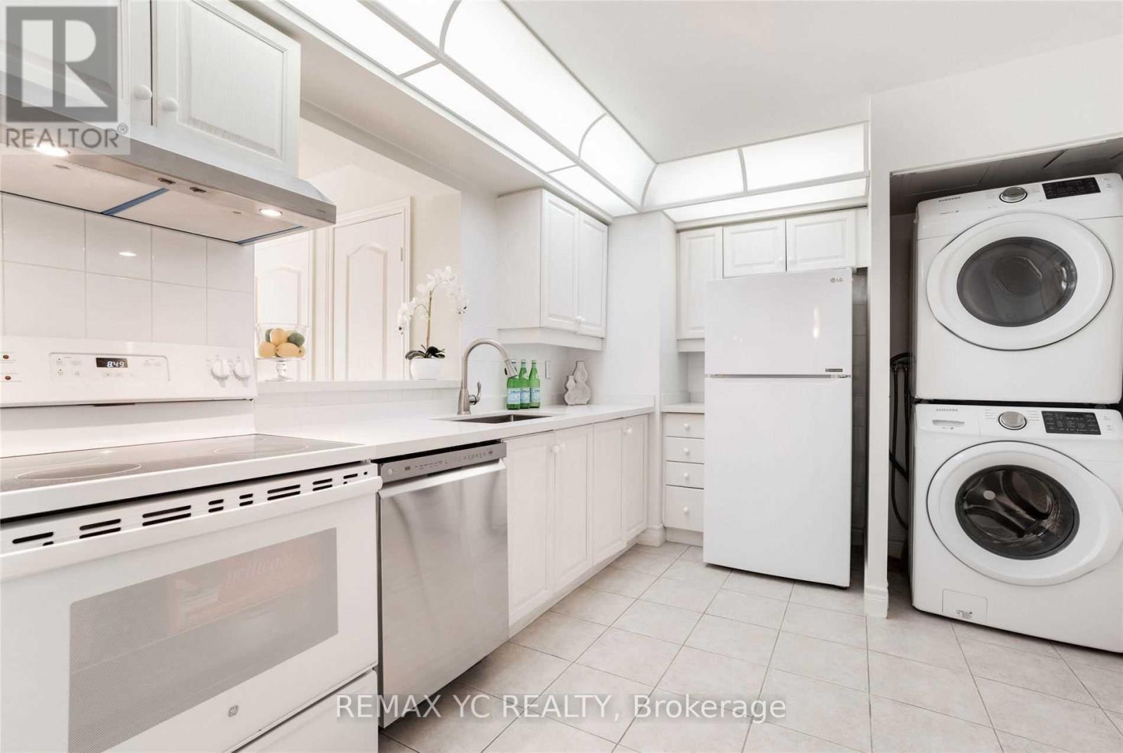 1917 - 5418 Yonge Street, Toronto, Ontario  M2N 6X4 - Photo 9 - C13476242