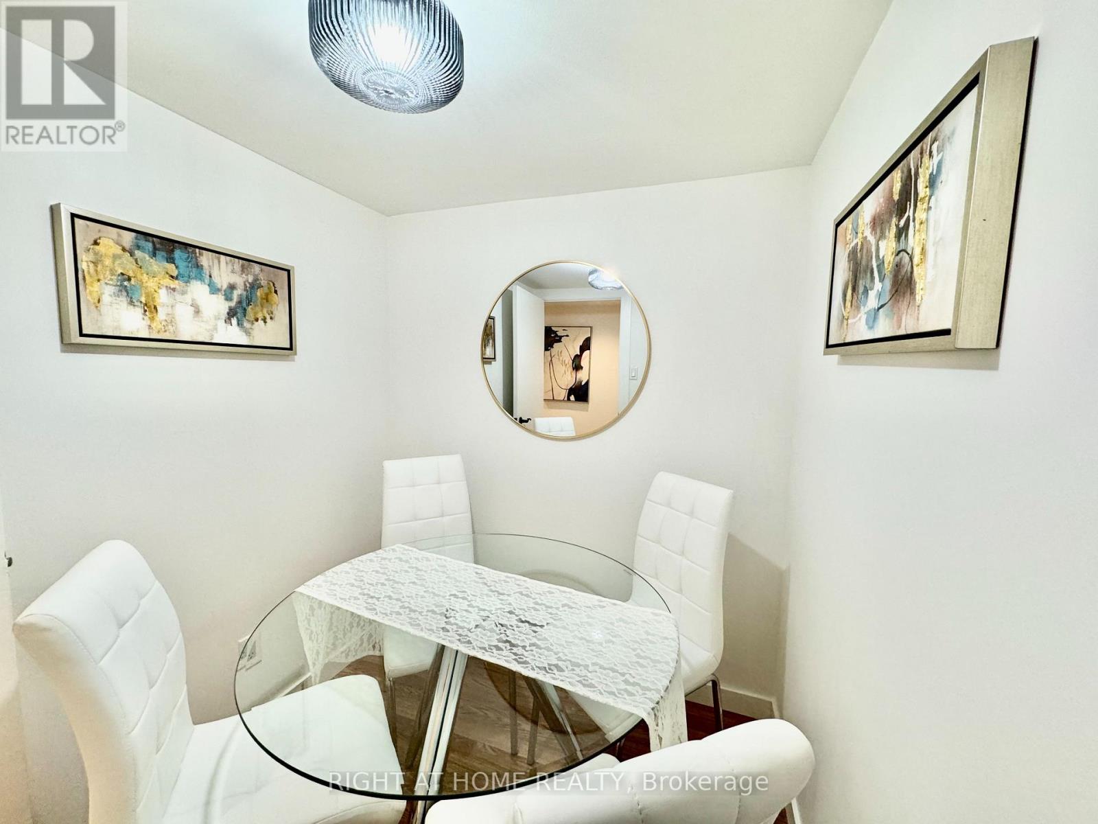 Lower Apartment - 1196 Avenue Road, Toronto, Ontario  M5N 2G1 - Photo 5 - C13476282
