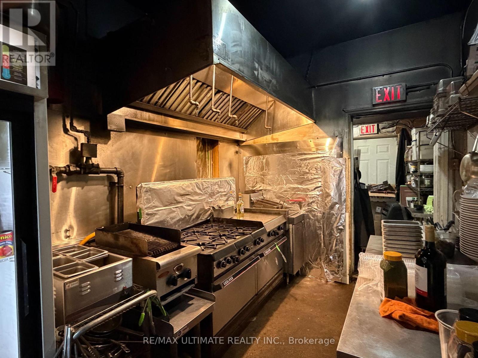942 Queen Street W, Toronto, Ontario  M6J 1G8 - Photo 17 - C13476314