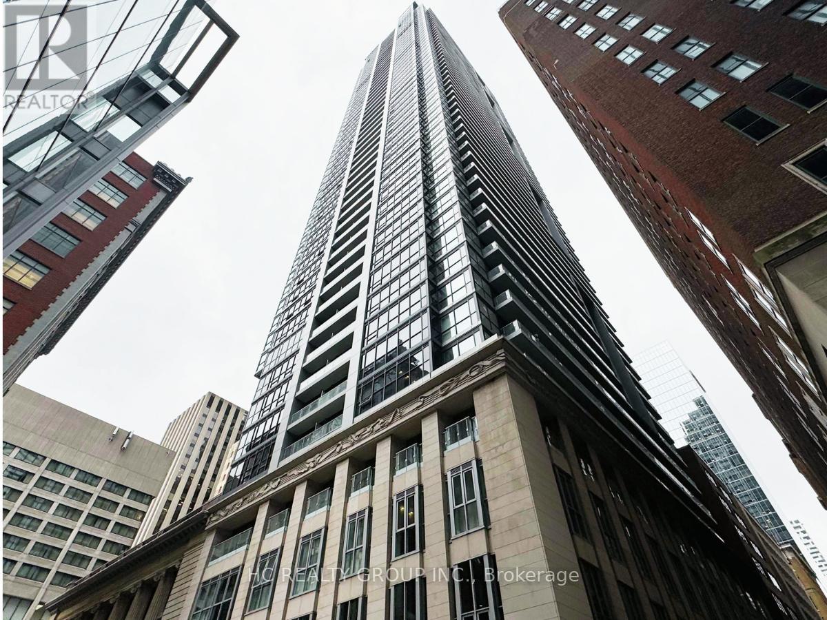 10 - 70 TEMPERANCE STREET, Toronto, Ontario
