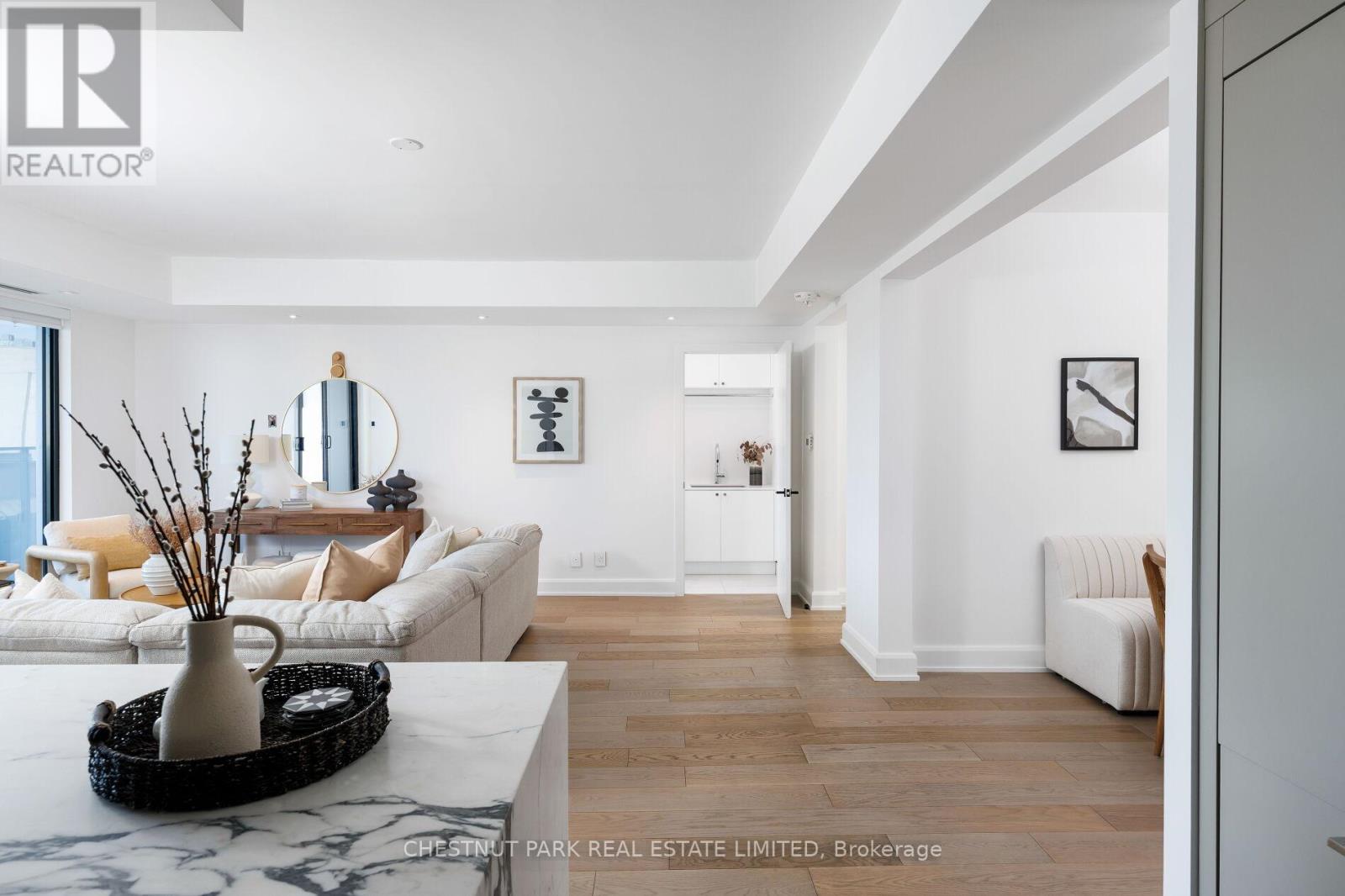 3003 - 200 Cumberland Street, Toronto, Ontario  M5R 0B7 - Photo 13 - C13475818