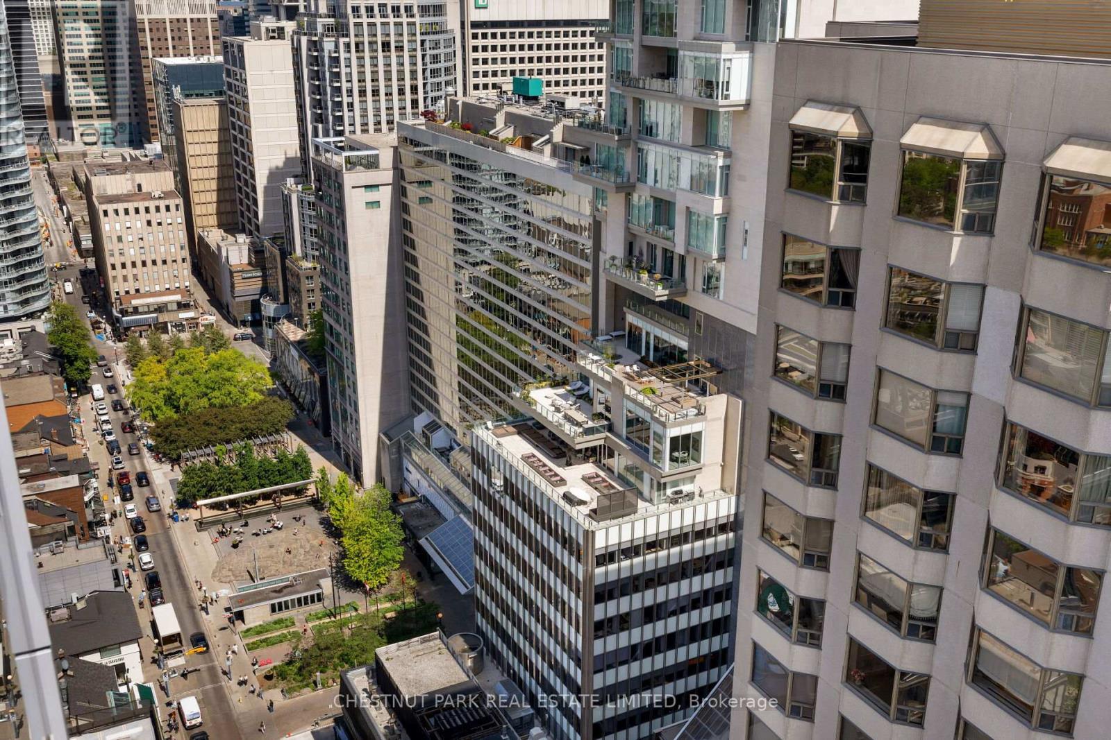 3003 - 200 Cumberland Street, Toronto, Ontario  M5R 0B7 - Photo 4 - C13475818