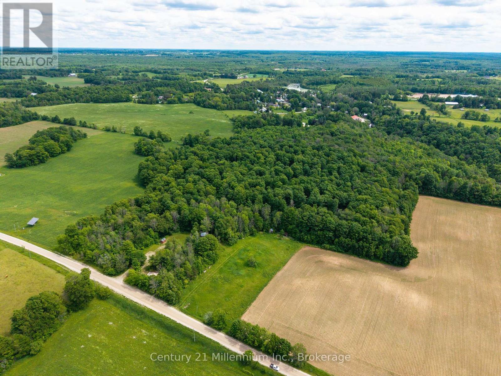 24784 Holland Sydenham Townline, Chatsworth, Ontario  N0H 1E0 - Photo 3 - X13475908