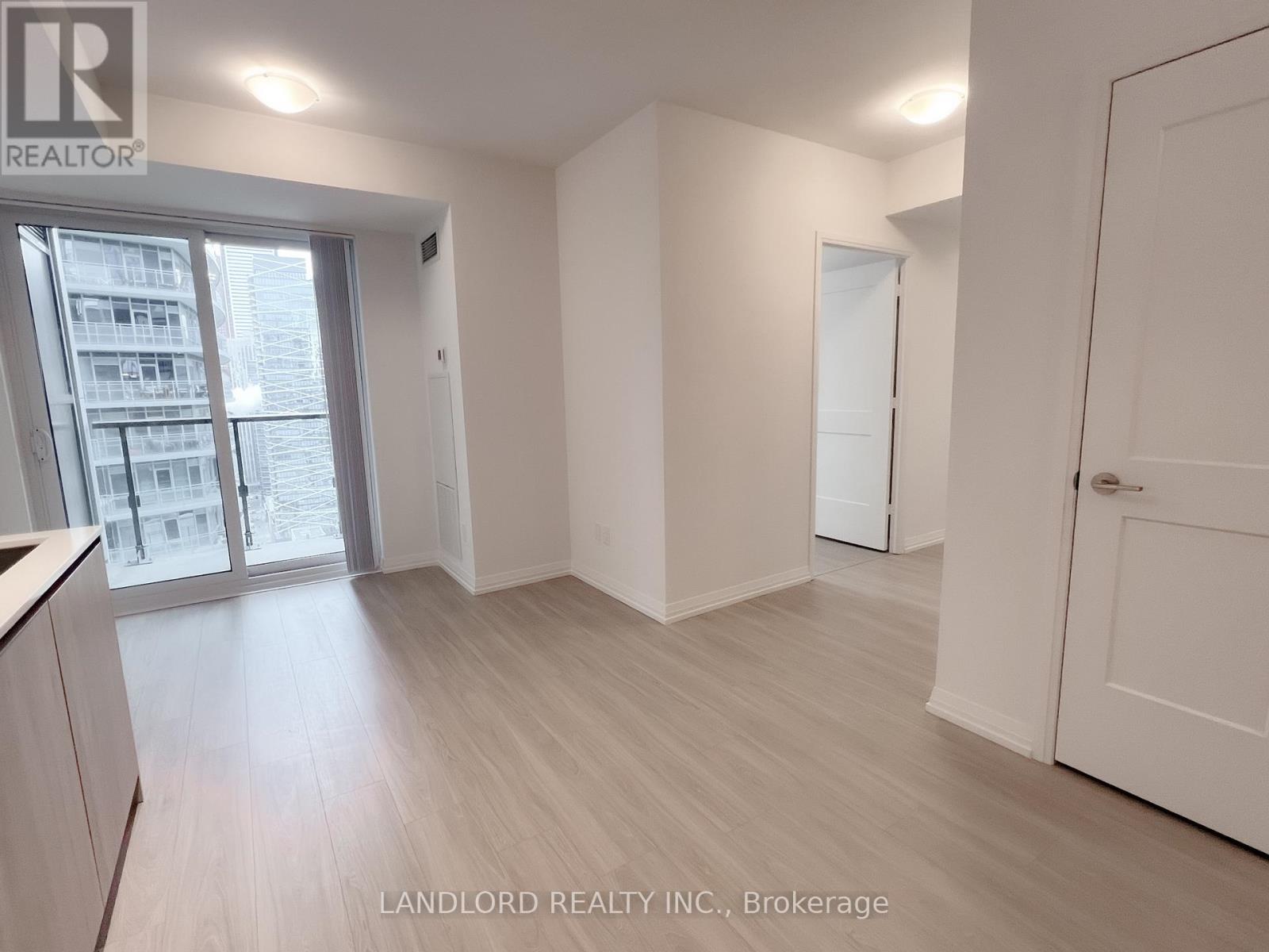 3309 - 8 Widmer Street, Toronto, Ontario  M5V 0W6 - Photo 4 - C13476456