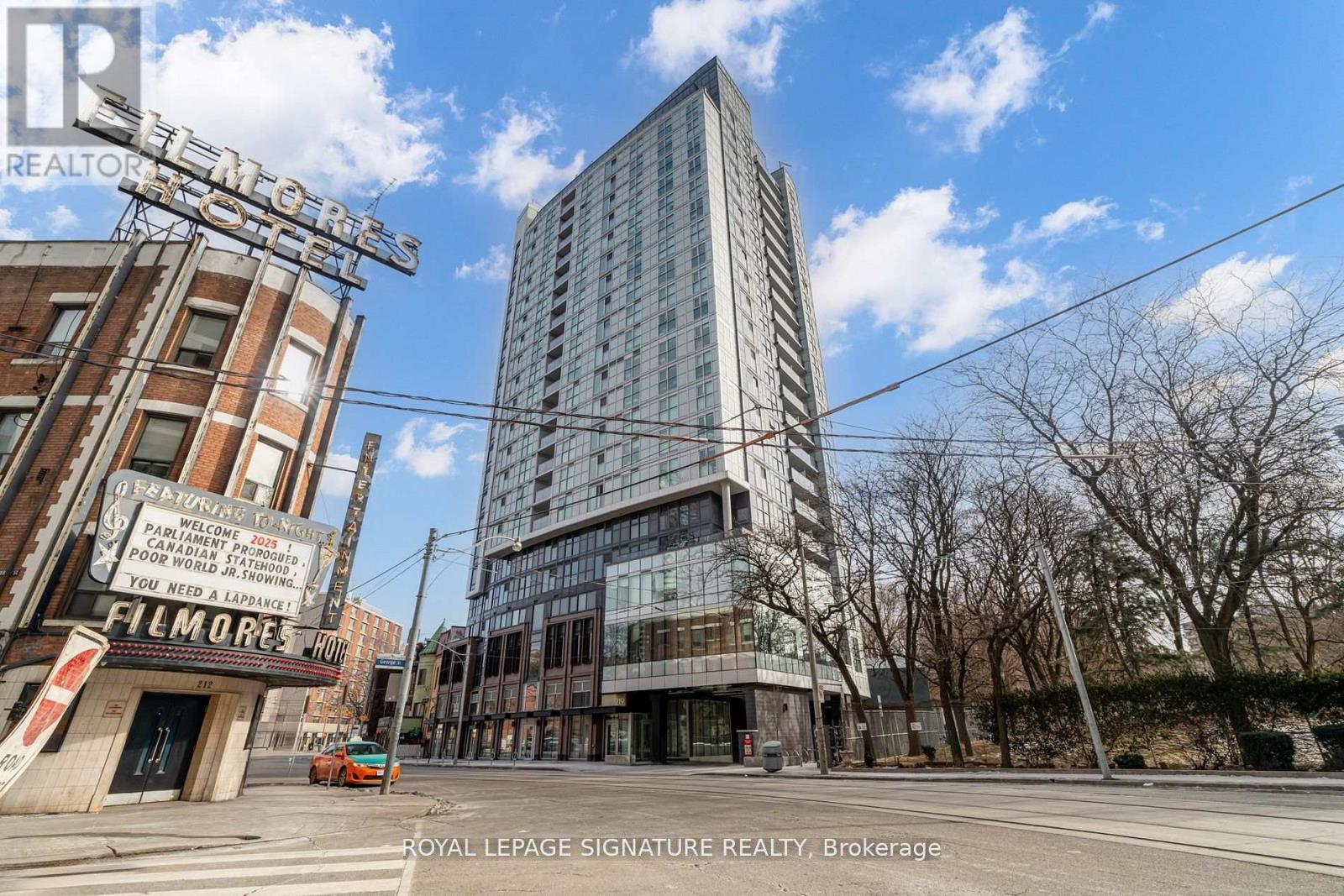 810 - 219 DUNDAS STREET E, Toronto, Ontario