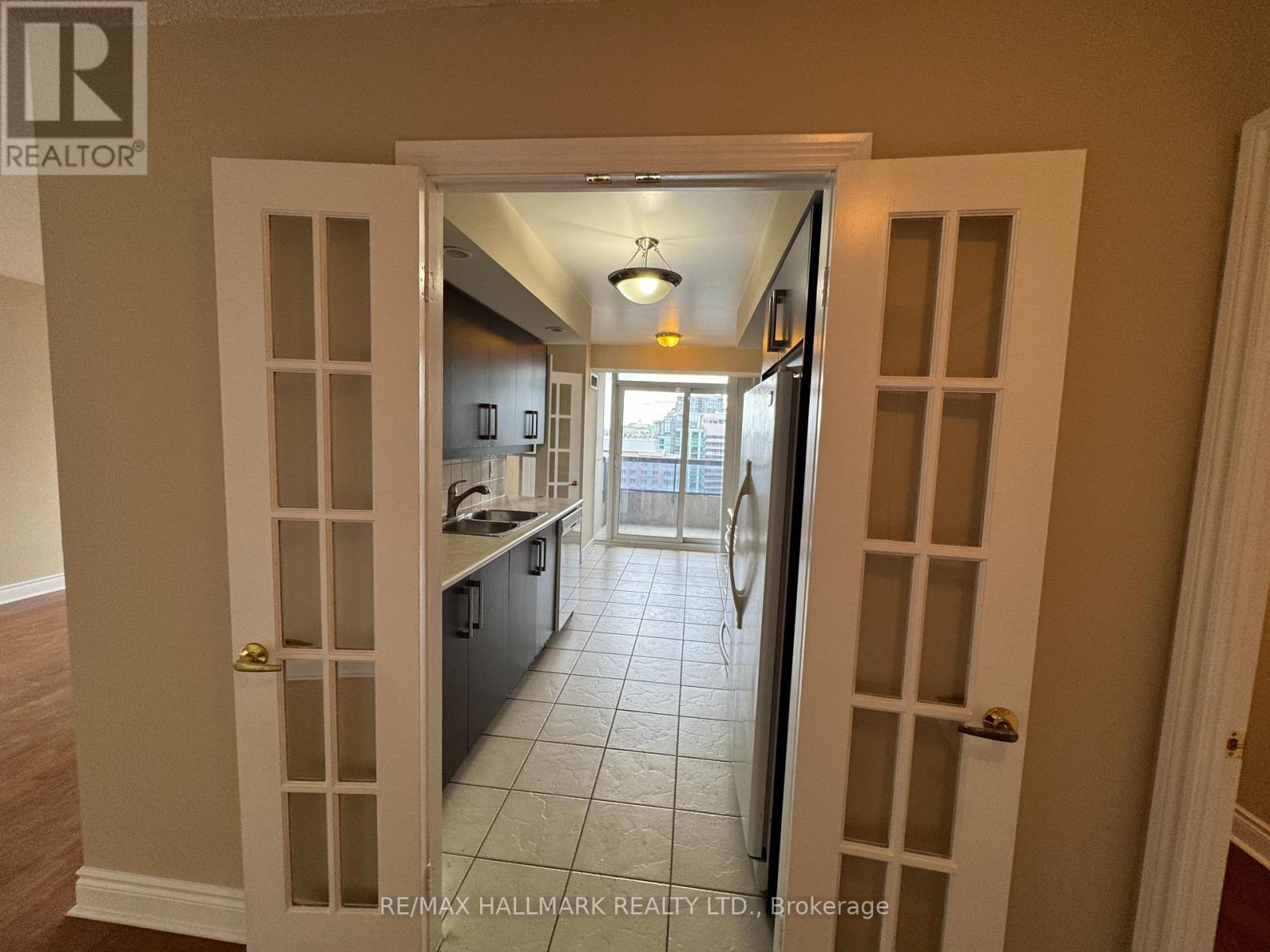 1712 - 5 Northtown Way, Toronto, Ontario  M2N 7A1 - Photo 4 - C13476598