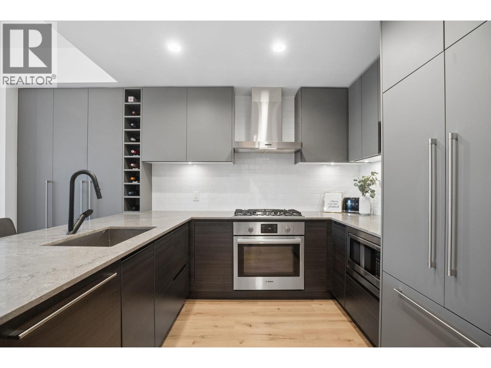 326 55 Klahanie Drive, Port Moody, British Columbia  V3H 0M9 - Photo 11 - R3138668