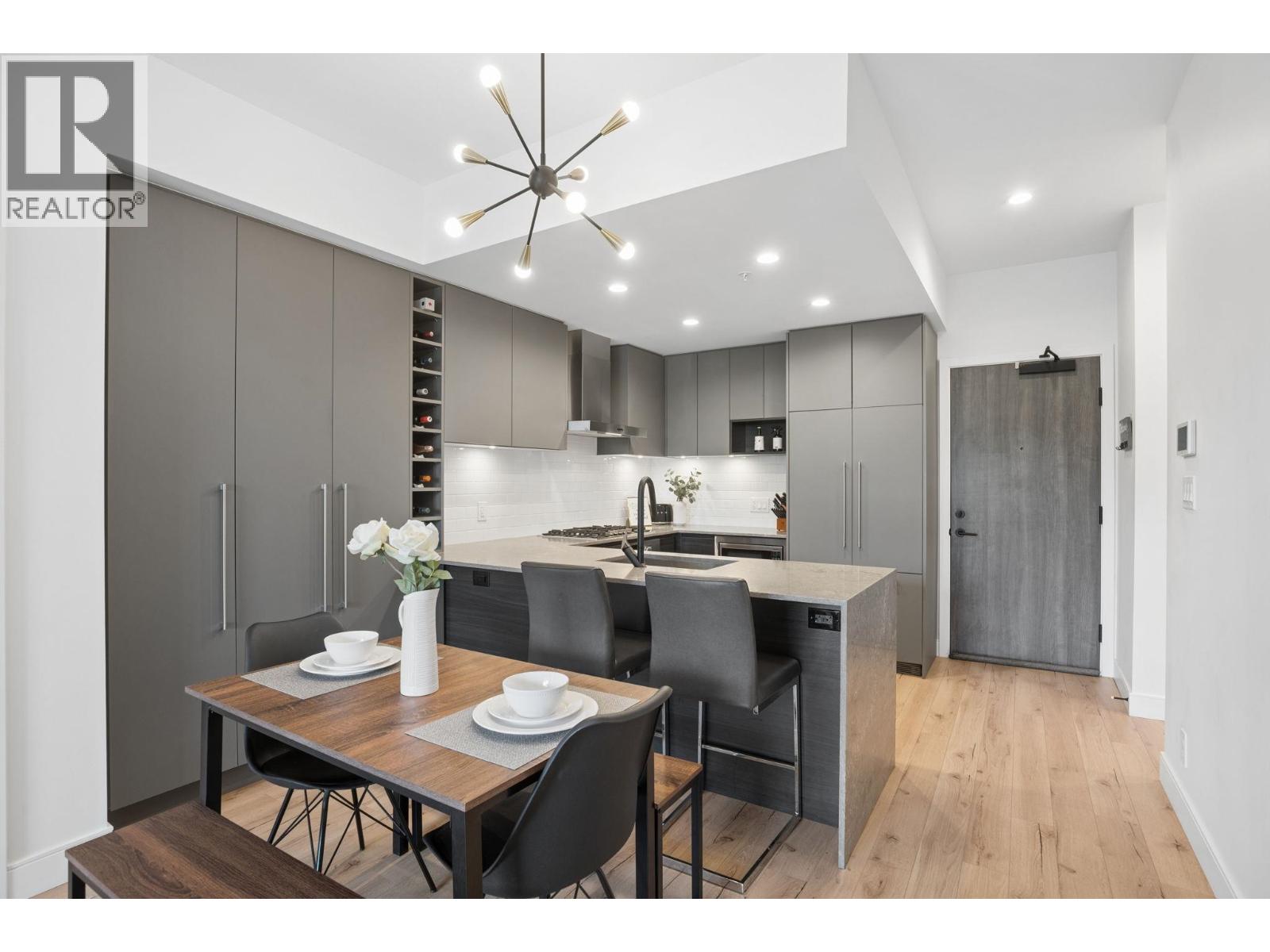 326 55 Klahanie Drive, Port Moody, British Columbia  V3H 0M9 - Photo 6 - R3138668