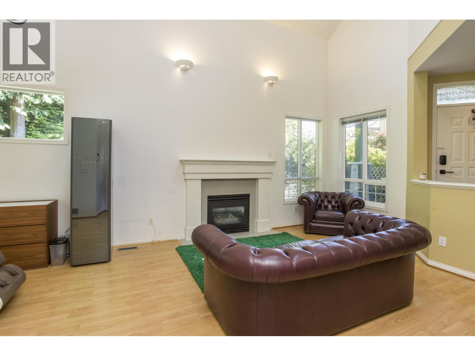 1703 Arbutus Place, Coquitlam, British Columbia V3E 3K2 - Photo 13 - R3138655