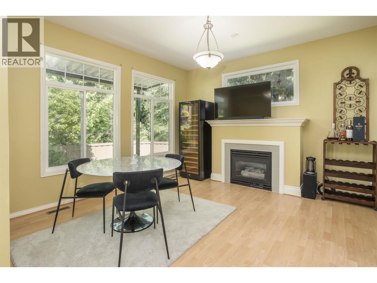 1703 Arbutus Place, Coquitlam, British Columbia V3E 3K2 - Photo 16 - R3138655