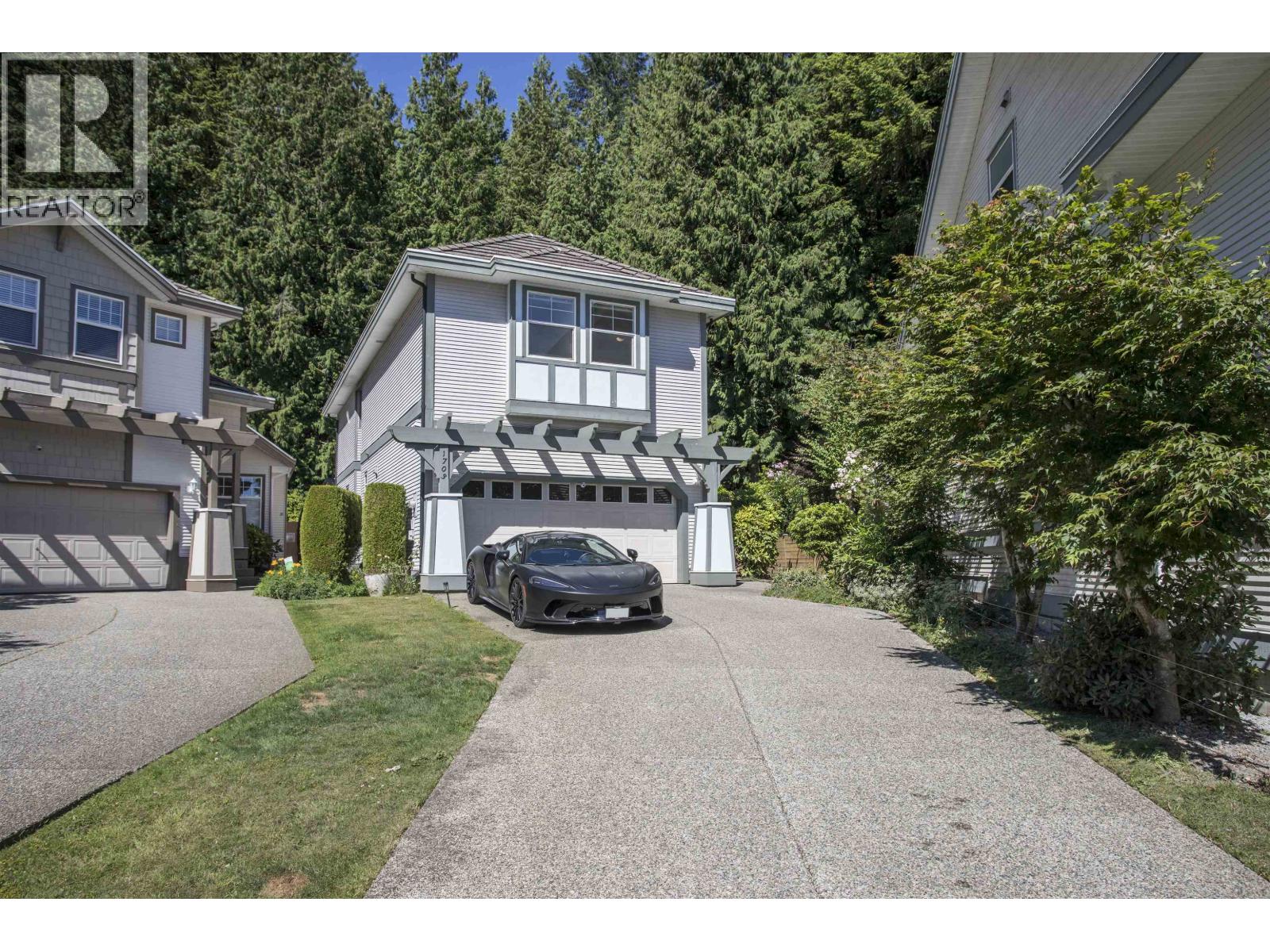1703 Arbutus Place, Coquitlam, British Columbia V3E 3K2 - Photo 2 - R3138655