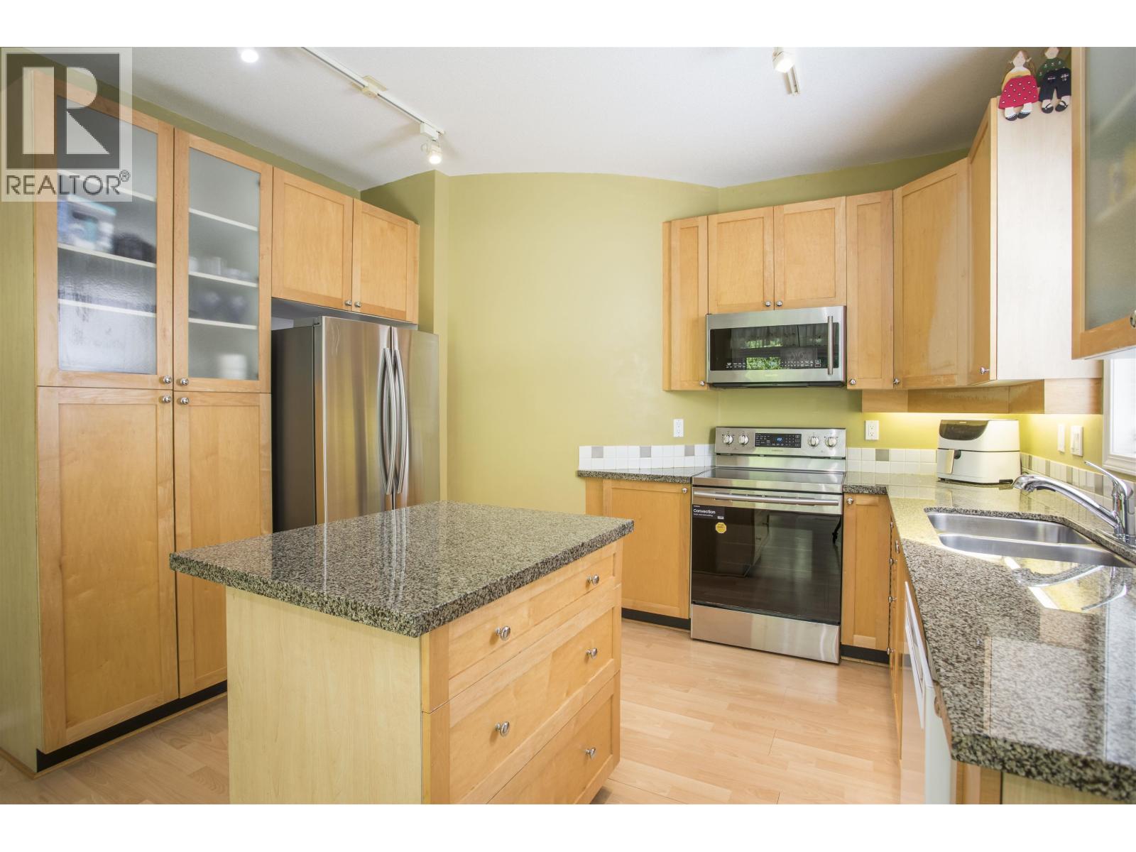 1703 Arbutus Place, Coquitlam, British Columbia V3E 3K2 - Photo 20 - R3138655