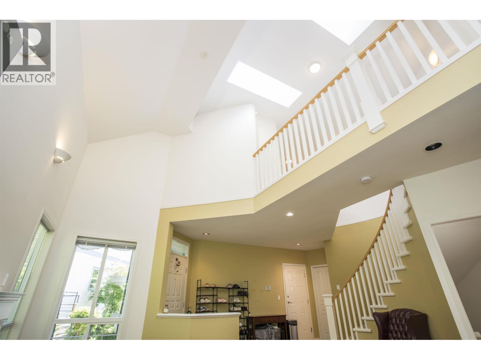 1703 Arbutus Place, Coquitlam, British Columbia V3E 3K2 - Photo 21 - R3138655