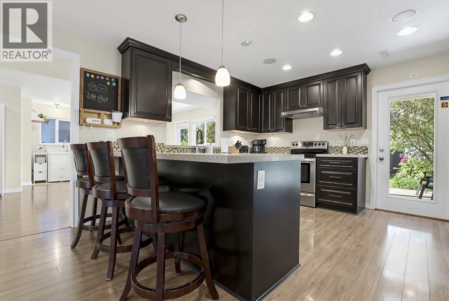 4251 Campobello Place, Richmond, British Columbia  V7E 5G5 - Photo 13 - R3138666