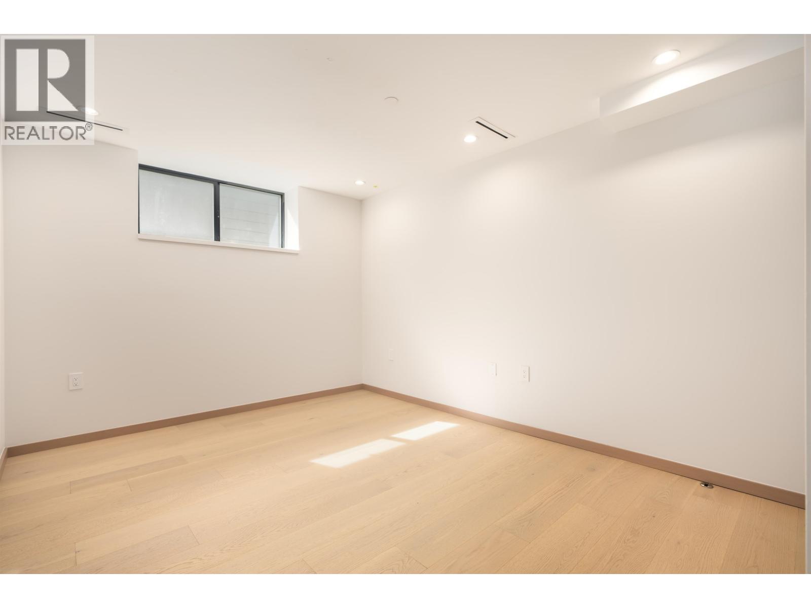 2 1448 E 30th Avenue, Vancouver, British Columbia  V5N 3A2 - Photo 21 - R3138542