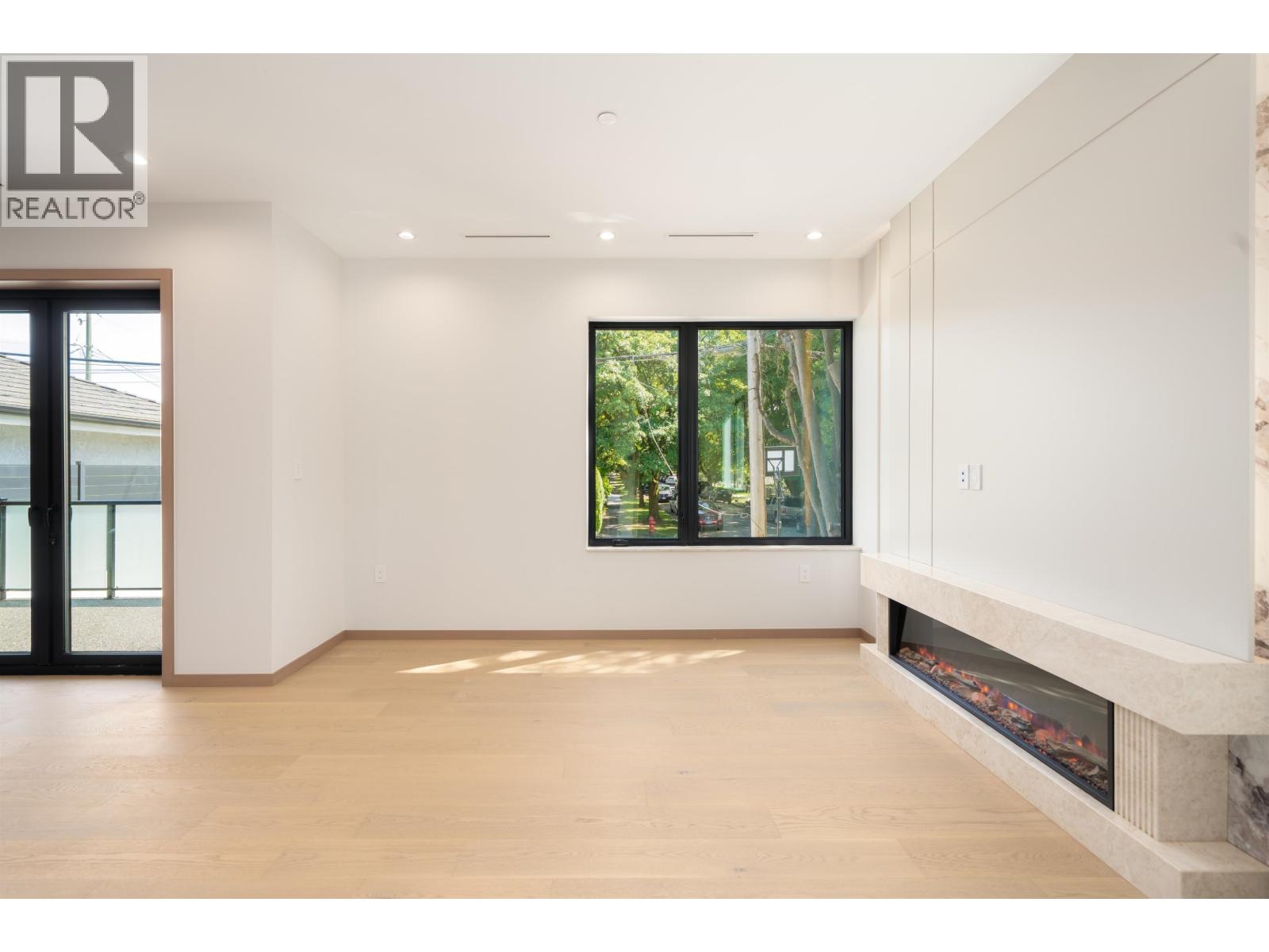 2 1448 E 30th Avenue, Vancouver, British Columbia  V5N 3A2 - Photo 5 - R3138542
