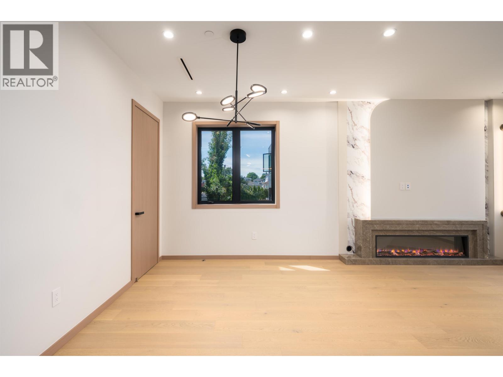 1 1448 E 30th Avenue, Vancouver, British Columbia  V5N 3A2 - Photo 11 - R3138519