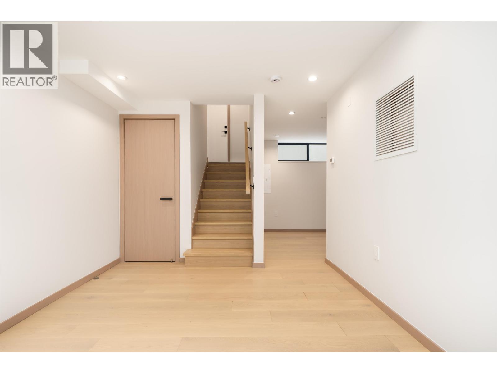 2 1448 E 30th Avenue, Vancouver, British Columbia  V5N 3A2 - Photo 20 - R3138542