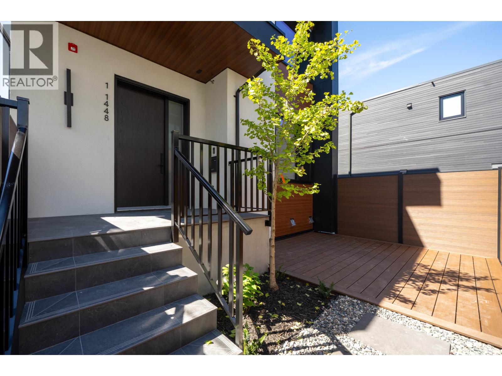 1 1448 E 30th Avenue, Vancouver, British Columbia  V5N 3A2 - Photo 3 - R3138519