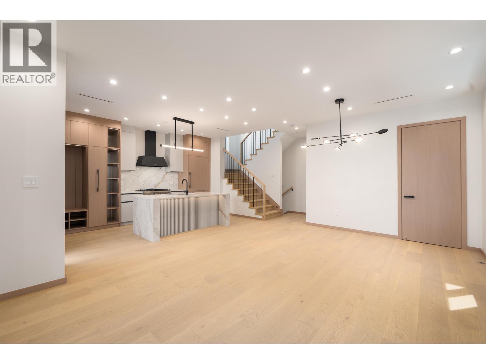 1 1448 E 30th Avenue, Vancouver, British Columbia  V5N 3A2 - Photo 9 - R3138519