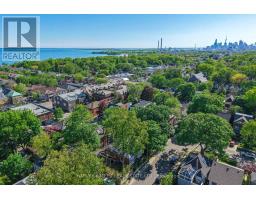 139 HAMMERSMITH AVENUE, Toronto, Ontario