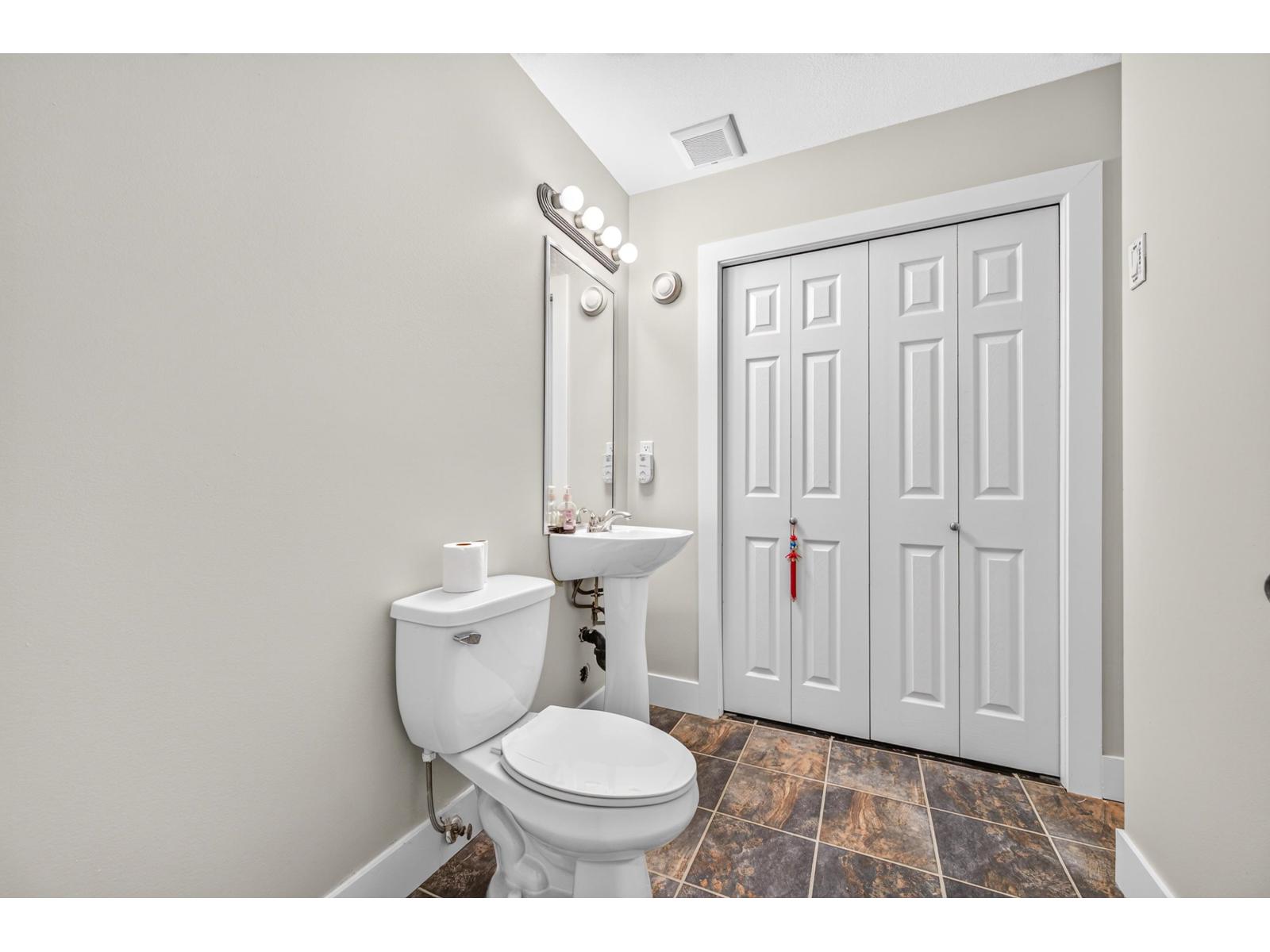 7336 201b Street, Langley, British Columbia  V2Y 3G3 - Photo 25 - R3138593