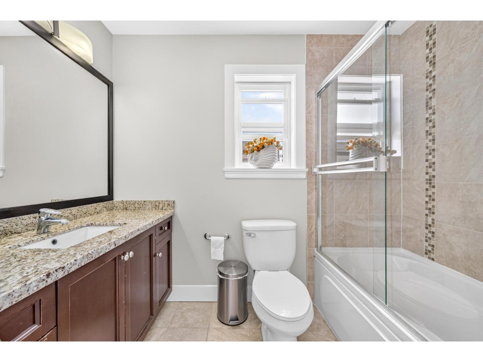 7336 201b Street, Langley, British Columbia  V2Y 3G3 - Photo 22 - R3138593