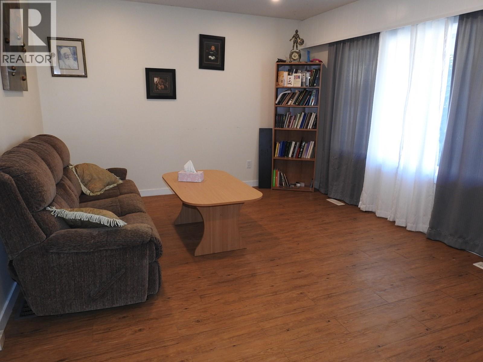 3807 32 Avenue Unit# 19, Vernon, British Columbia  V1T 2N2 - Photo 7 - 10391587