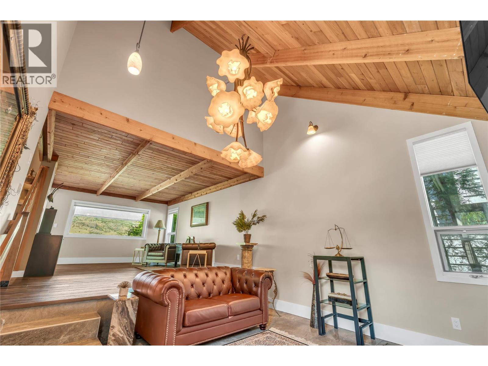 3997 Lakeside Road, Penticton, British Columbia  V2A 8W1 - Photo 23 - 10392361