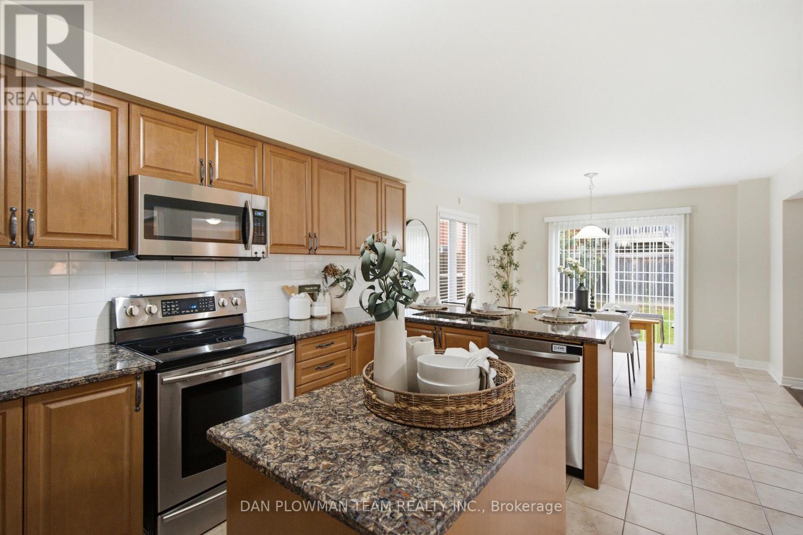 1995 Queensbury Drive, Oshawa, Ontario  L1K 0S1 - Photo 13 - E13475860