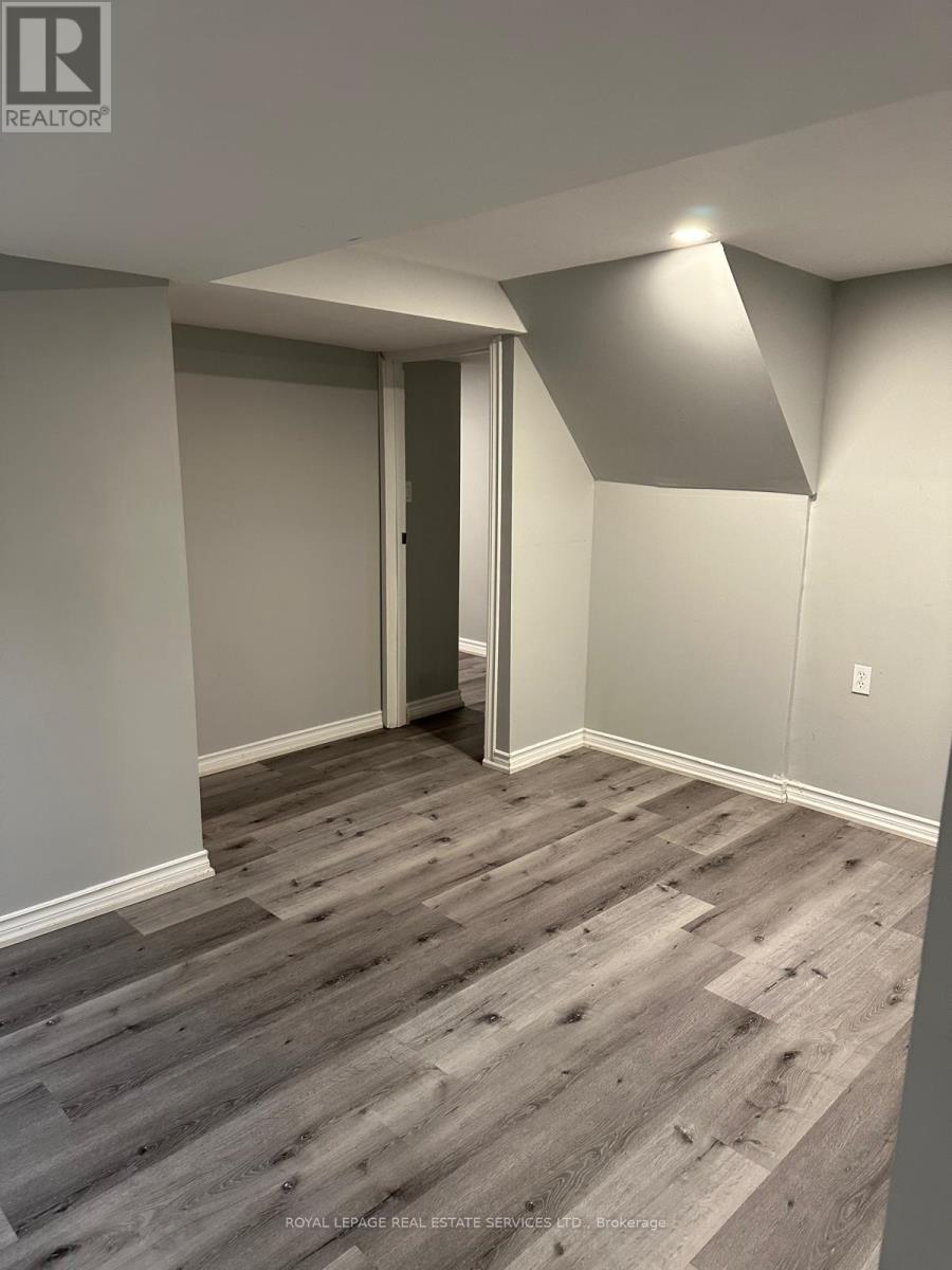 Bsmnt - 665 Cowan Circle, Pickering, Ontario L1W 3K6 - Photo 7 - E13476176