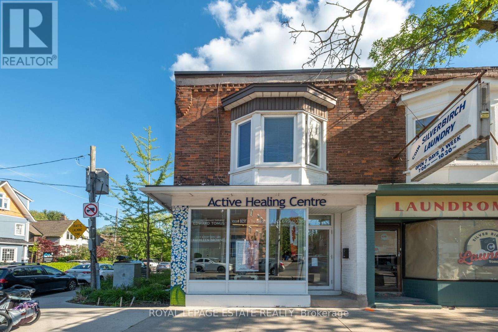 937 Kingston Road, Toronto, Ontario  M4E 1S6 - Photo 2 - E13476160