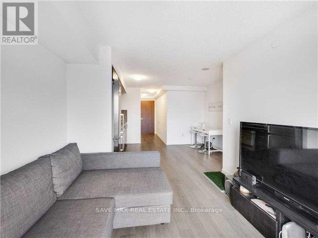 1909 - 255 Village Green, Toronto, Ontario  M1S 0L3 - Photo 11 - E13476444