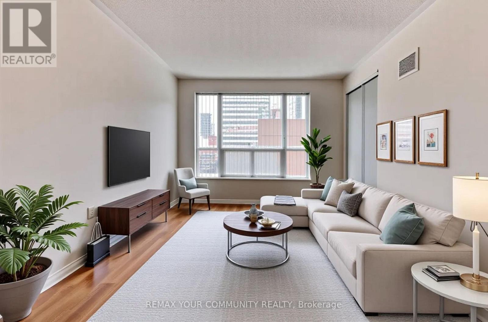512 - 889 Bay Street, Toronto, Ontario  M5S 3K5 - Photo 2 - C13476764