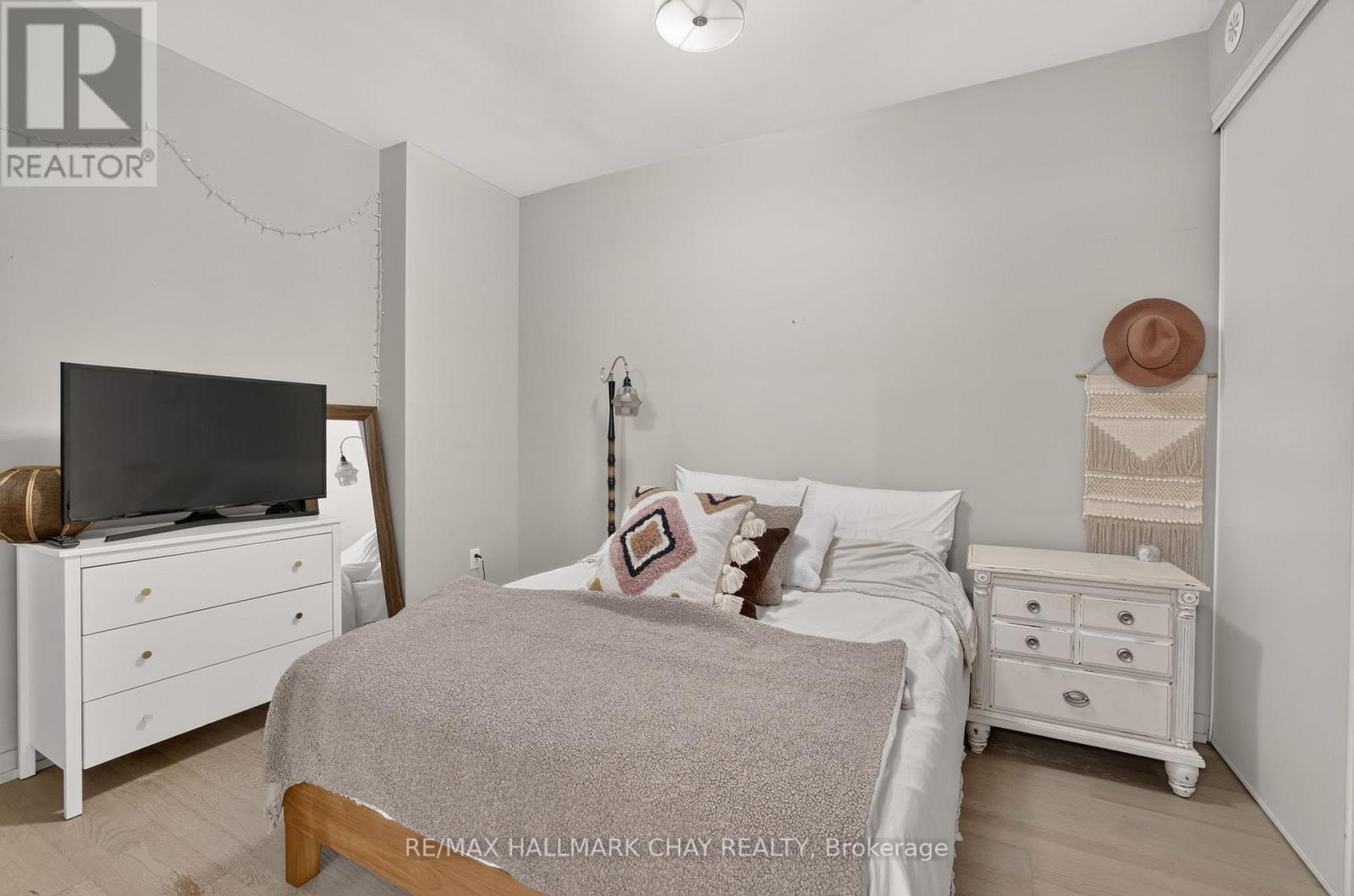 52 - 140 Broadview Avenue, Toronto, Ontario  M4M 2G2 - Photo 9 - E13476694