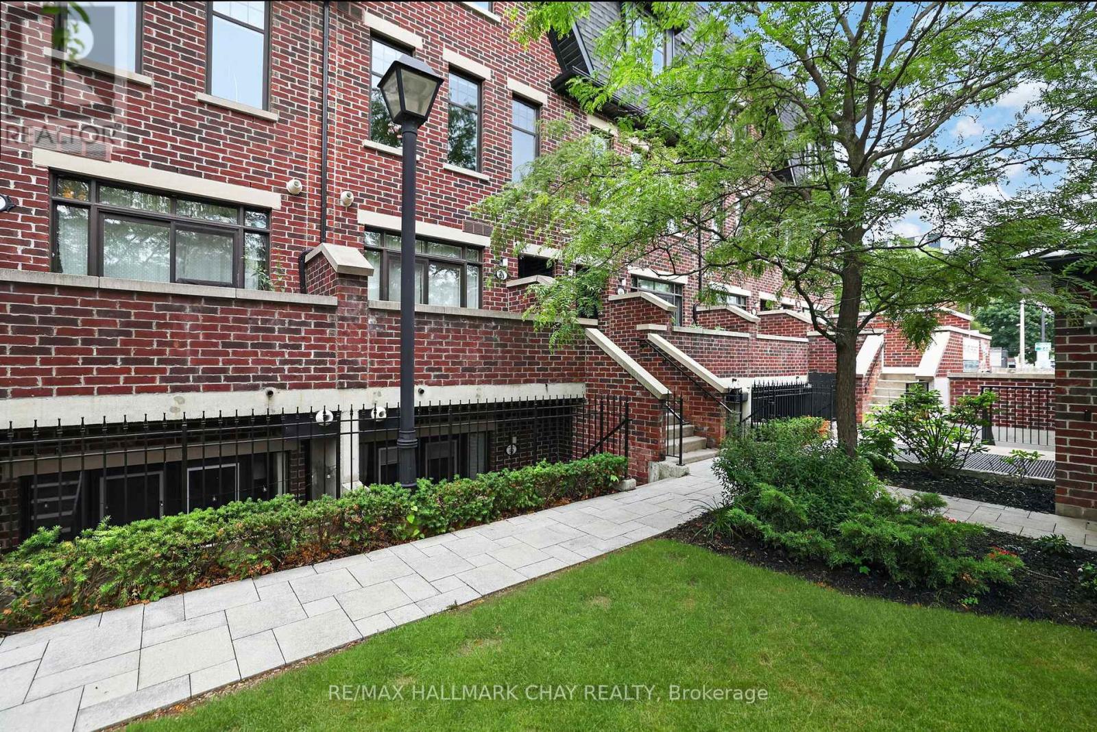 52 - 140 Broadview Avenue, Toronto, Ontario  M4M 2G2 - Photo 17 - E13476694